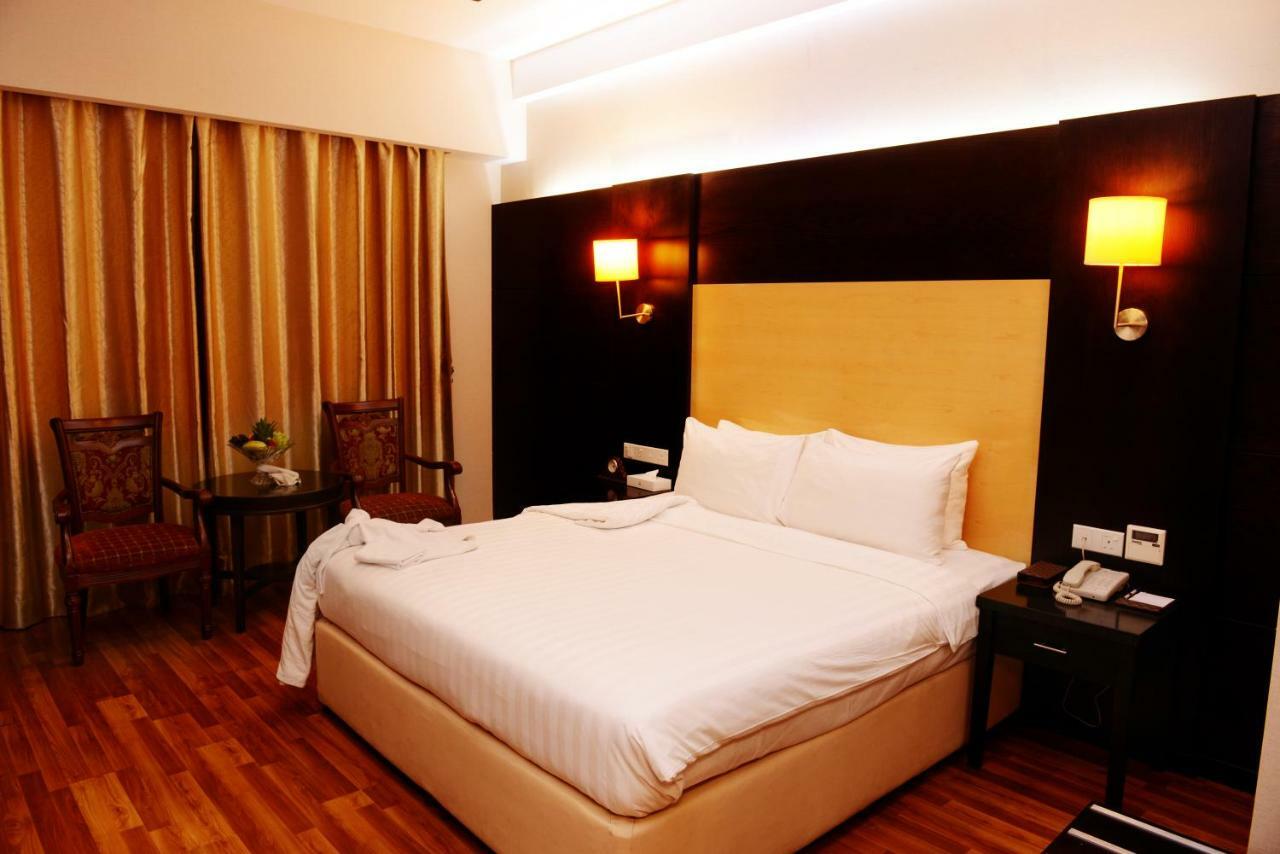 Juffair Gate Hotel Manama Exterior photo